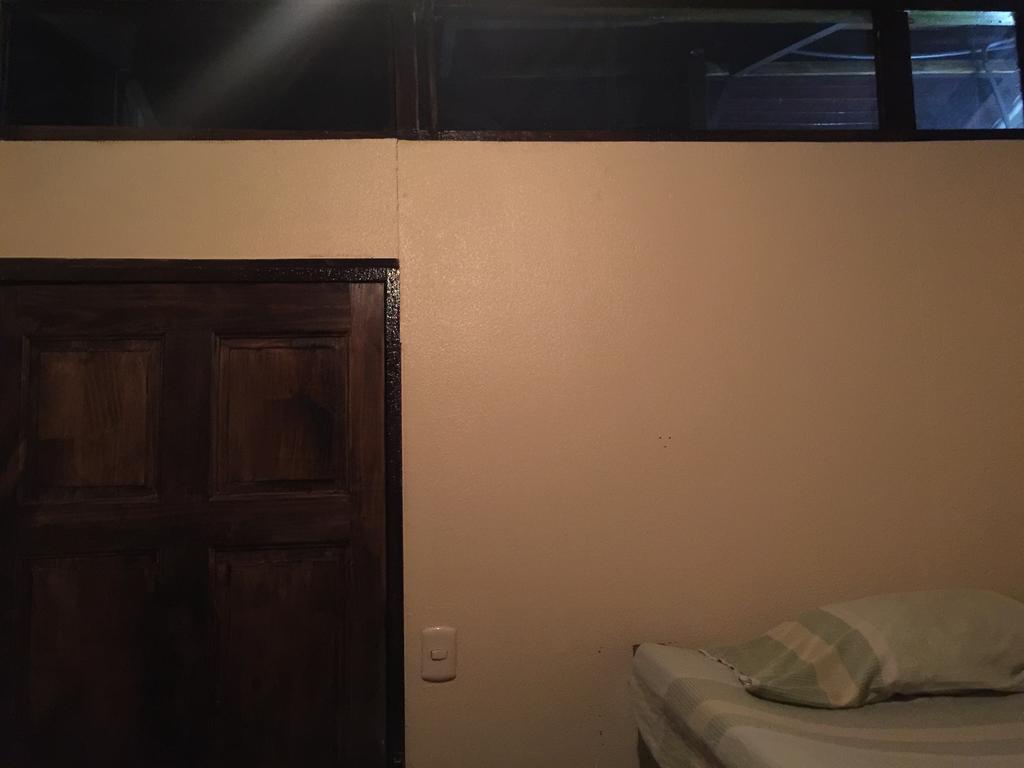 Hostel Antorchas Dominical Bilik gambar
