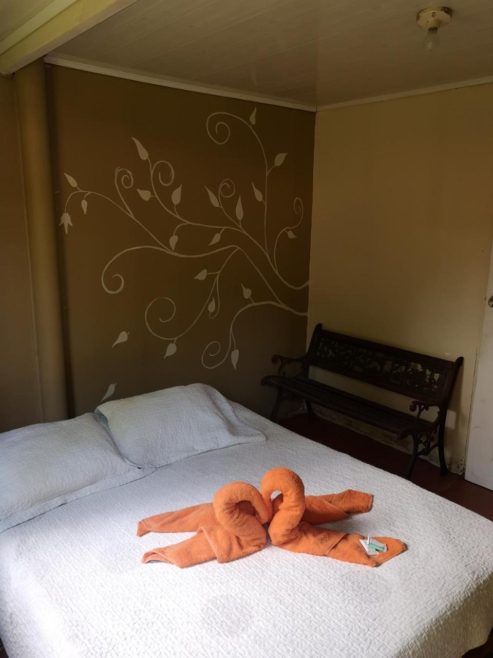 Hostel Antorchas Dominical Bilik gambar